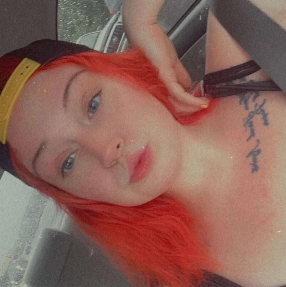 Meet your Posher, Kayla